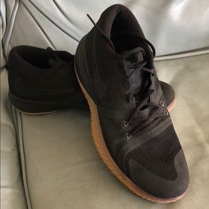 NIKE Assersion  basketball shoes 11.5 men’s. NWOB